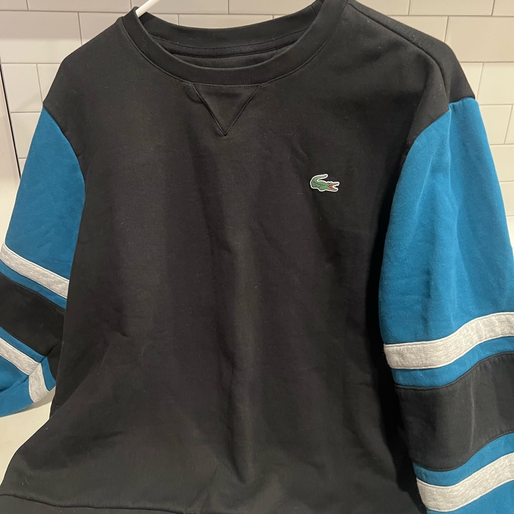 Lacoste Men's Black and Blue Crewneck Sweatshirt